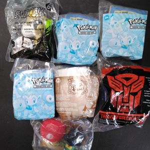 NEW UNOPENED BURGER KiNG COLLECTABLES